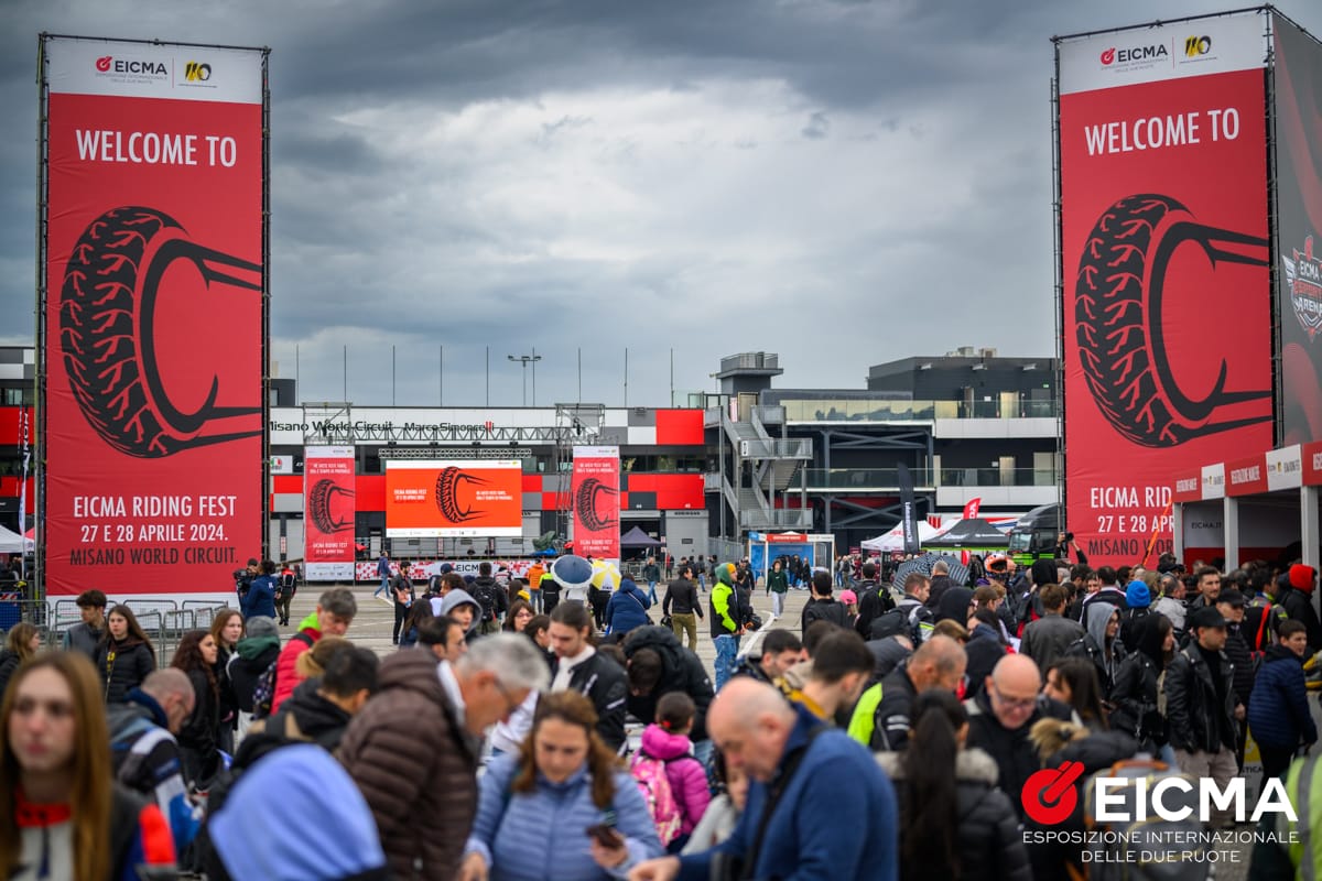 EICMA RIDING FEST, BUONA LA PRIMA EICMA